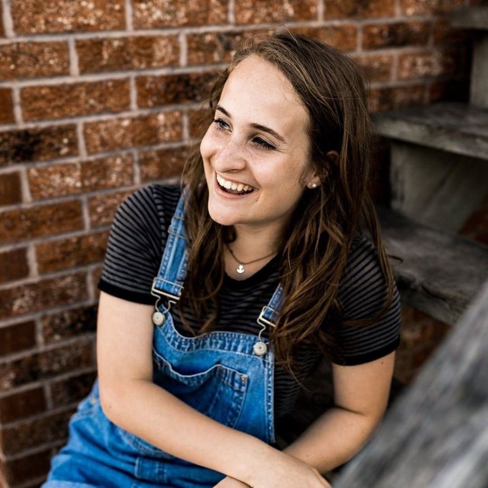 Meet your Posher, Megan